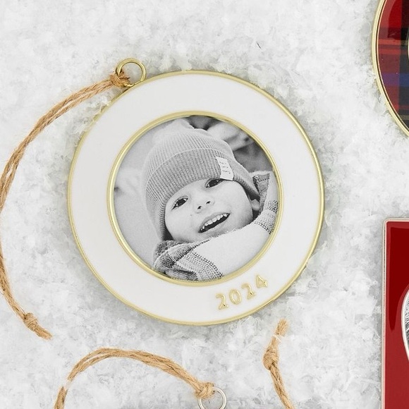 NWT Pottery Barn 2024 Round White Enamel Frame Christmas Ornament - Picture 1 of 3